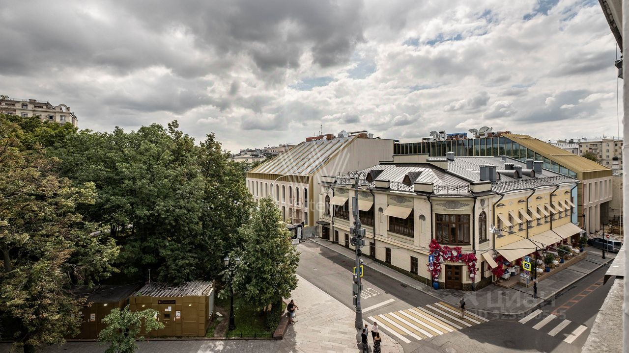 Аренда 3-комн квартиры на вторичном рынке Большая Бронная улица, 27/4