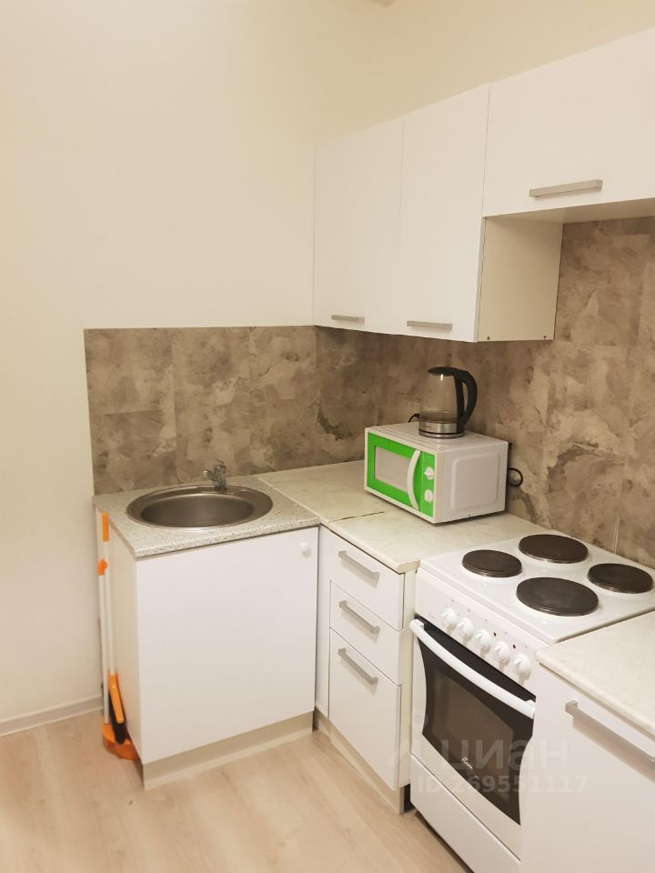 Аренда 1-комн квартиры на вторичном рынке Парашютная улица, 42к2