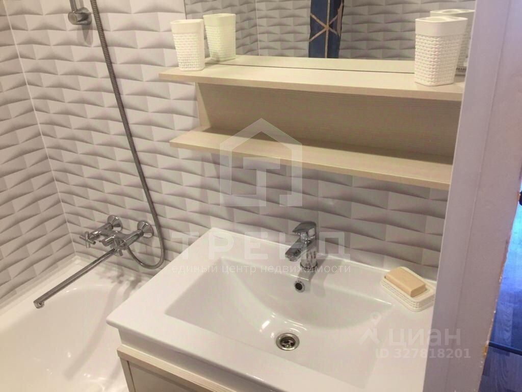 Продажа 1-комн квартиры на вторичном рынке проспект Сизова, 14