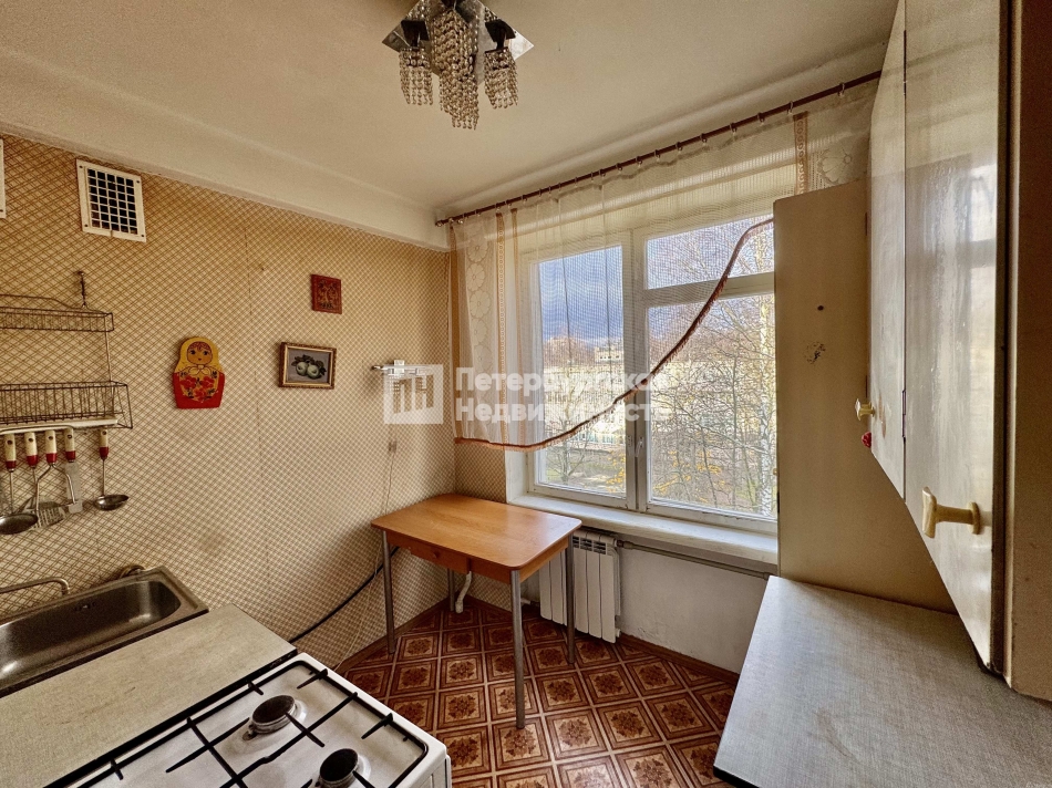 Продажа 2-комн квартиры на вторичном рынке ул Верности, д 14 к 3 литера А