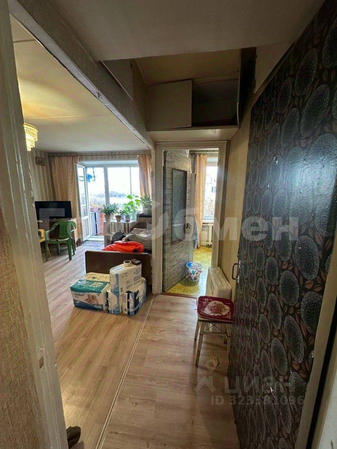 Продажа 2-комн квартиры на вторичном рынке Смольная улица, 45