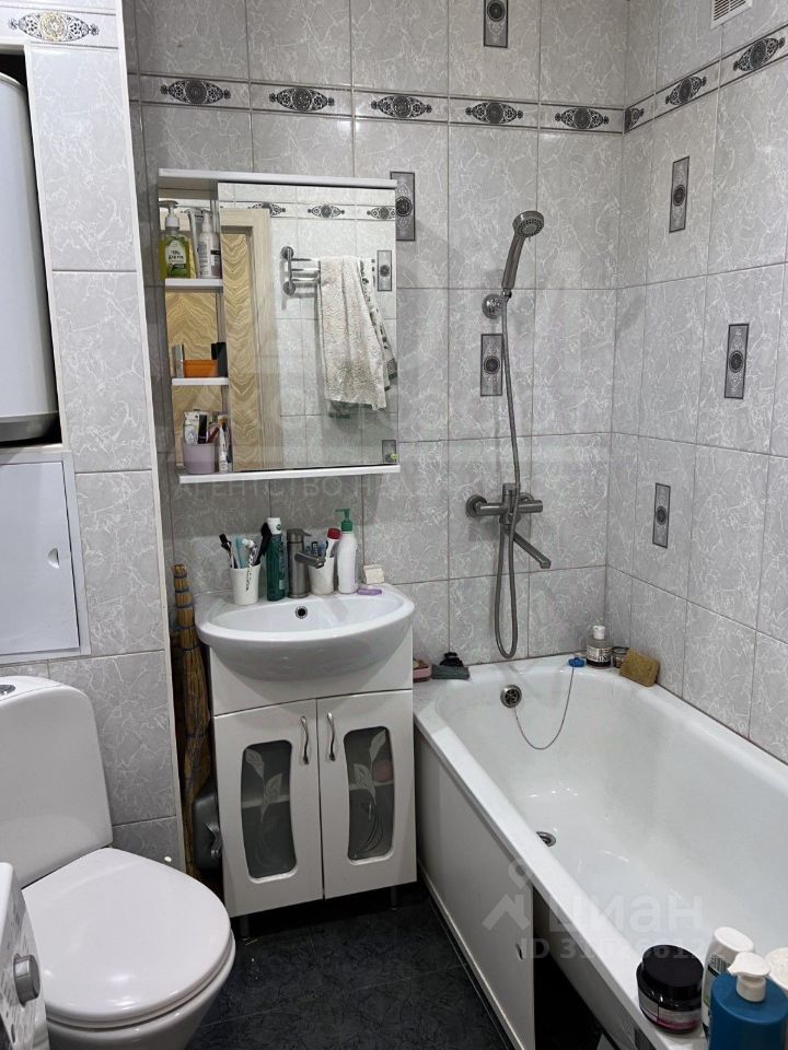 Продажа 2-комн квартиры на вторичном рынке Приозерск, улица Суворова, 29