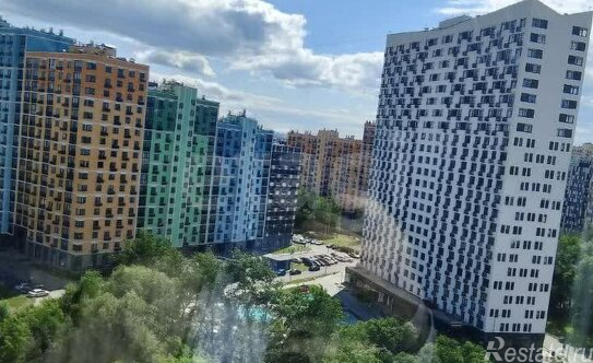 Продажа 2-комн квартиры на вторичном рынке ул Авиаторов,  д. 2