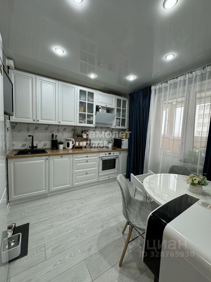 Продажа 1-комн квартиры на вторичном рынке Северный мкр, улица Гагарина, 63