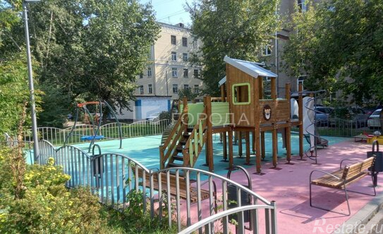 Продажа 2-комн квартиры на вторичном рынке Рощинский 4-й проезд,  д. 16