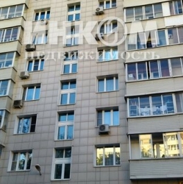 Продажа 3-комн квартиры на вторичном рынке Стрелецкая ул,  д. 8