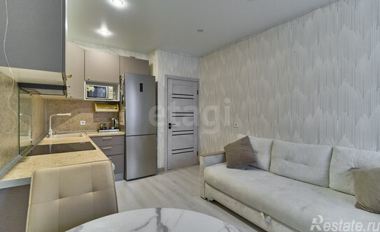 Продажа 1-комн квартиры на вторичном рынке улица Фёдора Котанова,  д. 5 к2