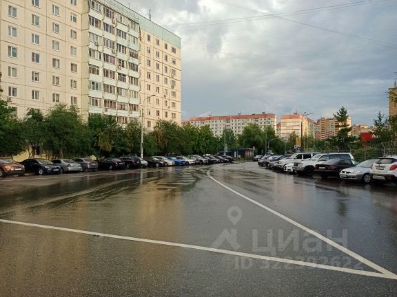 Продажа 4-комн квартиры на вторичном рынке Красногорск, улица Братьев Горожанкиных, 32