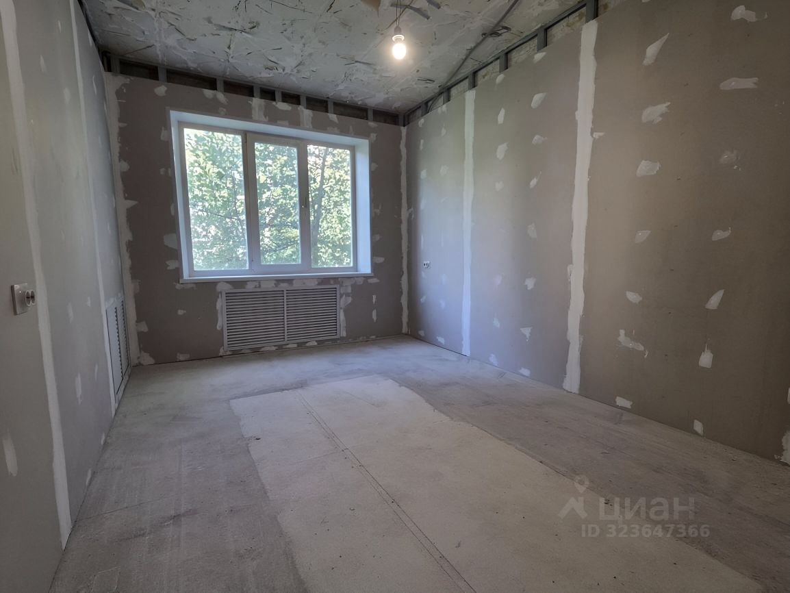 Продажа 2-комн квартиры на вторичном рынке Коломна, улица Калинина, 34А