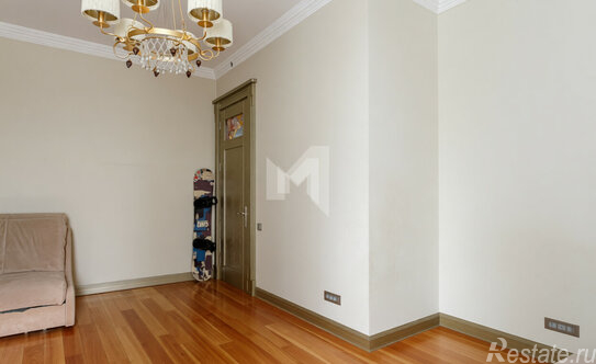 Продажа 5-комн квартиры на вторичном рынке Мосфильмовская улица,  д. 70 к3