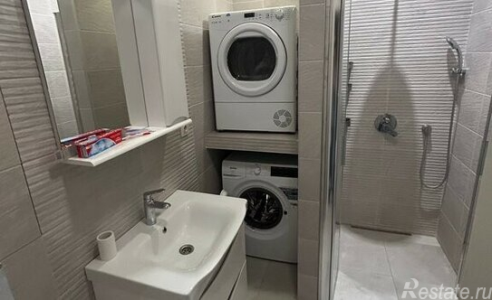 Продажа 2-комн квартиры на вторичном рынке Ленинградский пр-кт,  д. 35 с2