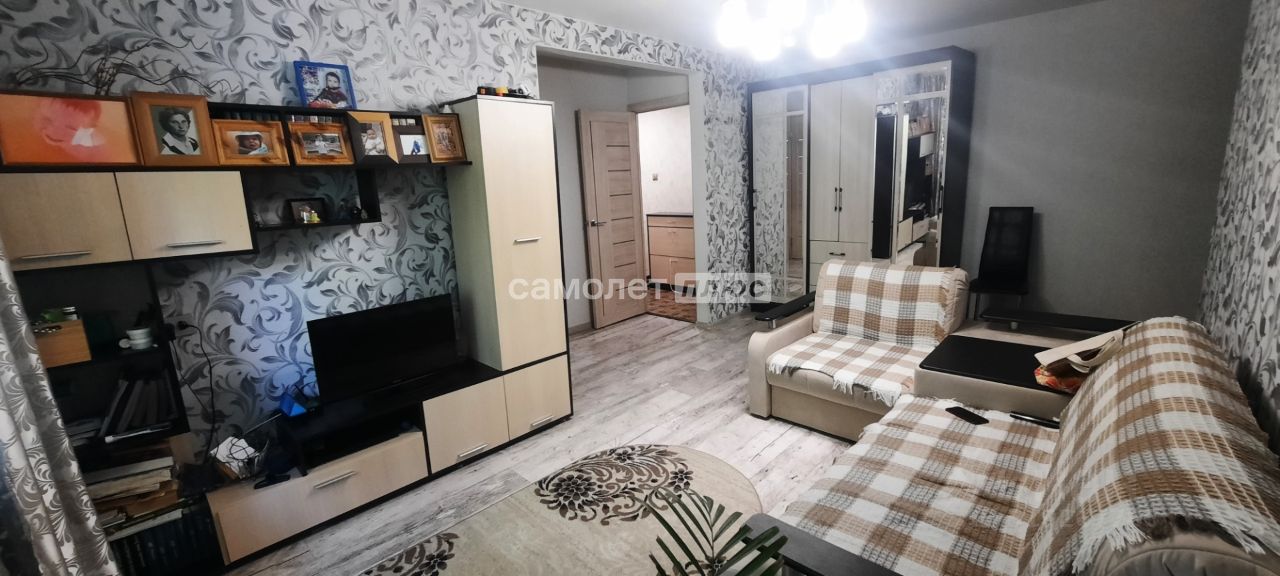 Продажа 3-комн квартиры на вторичном рынке Электросталь, Южный проспект, 15к1