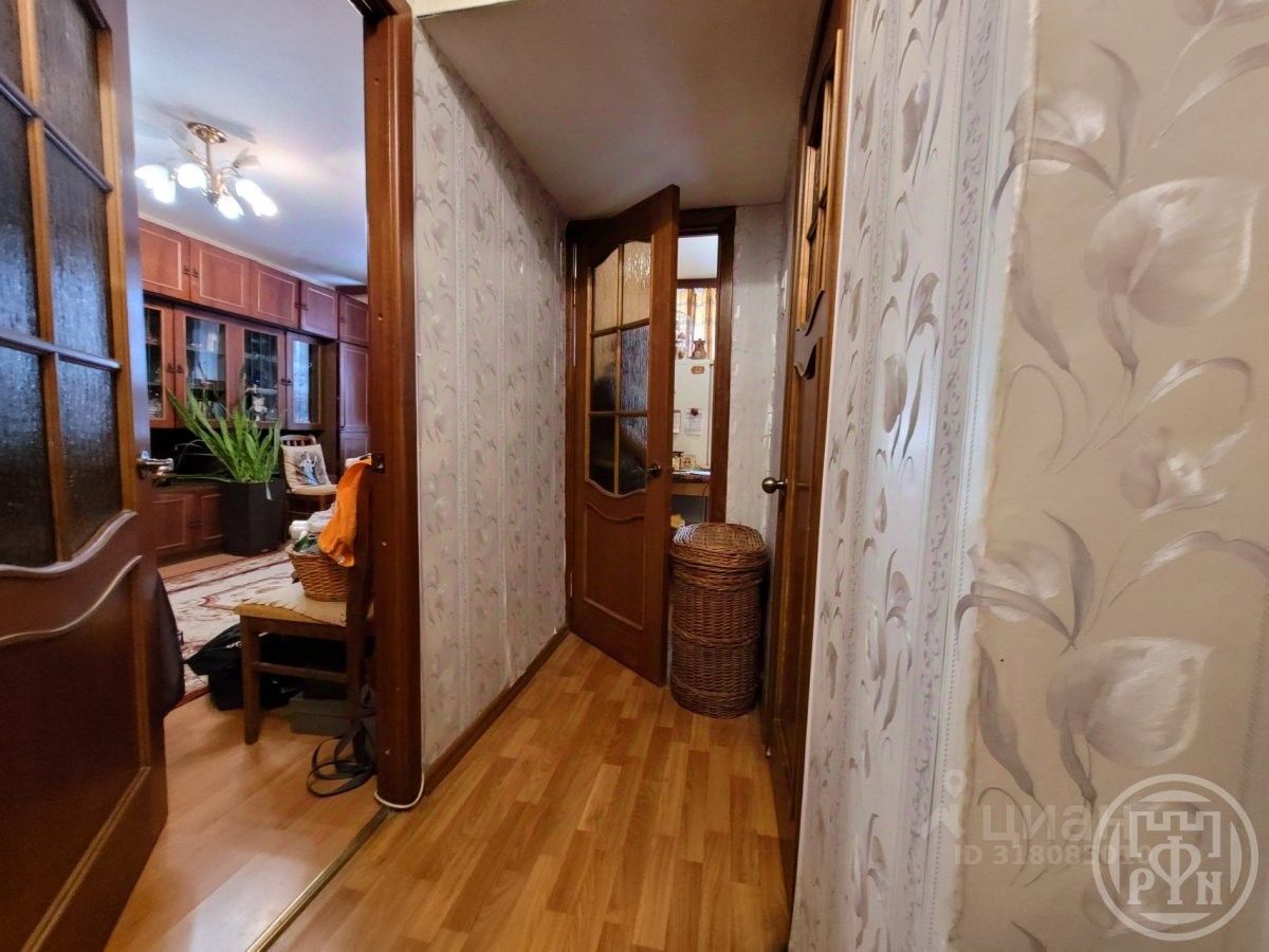 Продажа 1-комн квартиры на вторичном рынке Отрадное, Вокзальная улица, 11