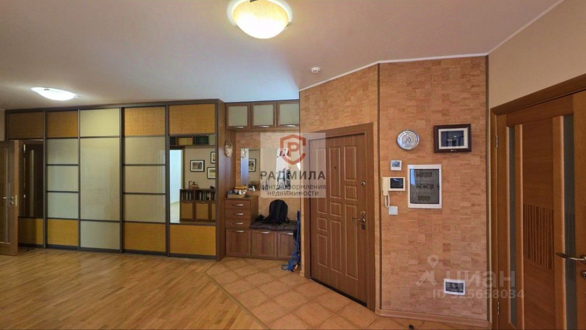 Продажа 3-комн квартиры на вторичном рынке Сергиев Посад, проспект Красной Армии, 218