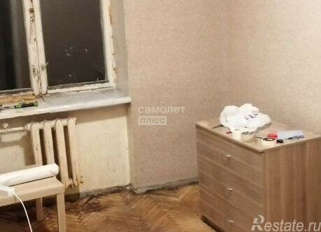 Продажа 3-комн квартиры на вторичном рынке Панферова ул,  д. 8