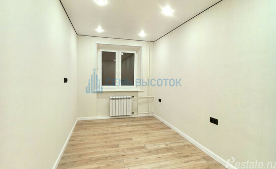 Продажа 2-комн квартиры на вторичном рынке Подольск г, Климовск мкр, Заводская ул,  д. 8