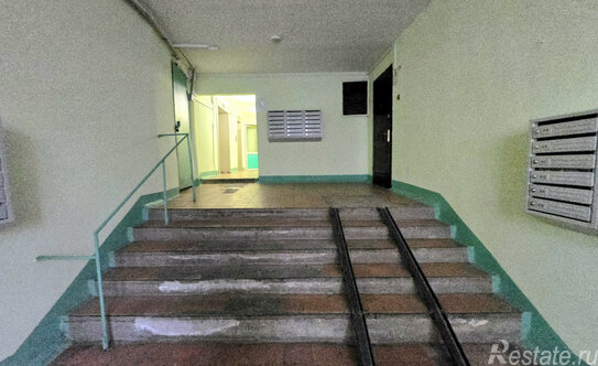 Продажа 1-комн квартиры на вторичном рынке Ступино г, Службина ул,  д. 4