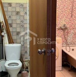 Продажа 2-комн квартиры на вторичном рынке Петергоф г, Ропшинское ш,  д. 3 к4