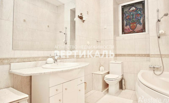 Аренда 4-комн квартиры на вторичном рынке Климентовский пер,  д. 9/1