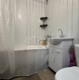 Продажа 1-комн квартиры на вторичном рынке Клишева, Центральная улица,  д. 1