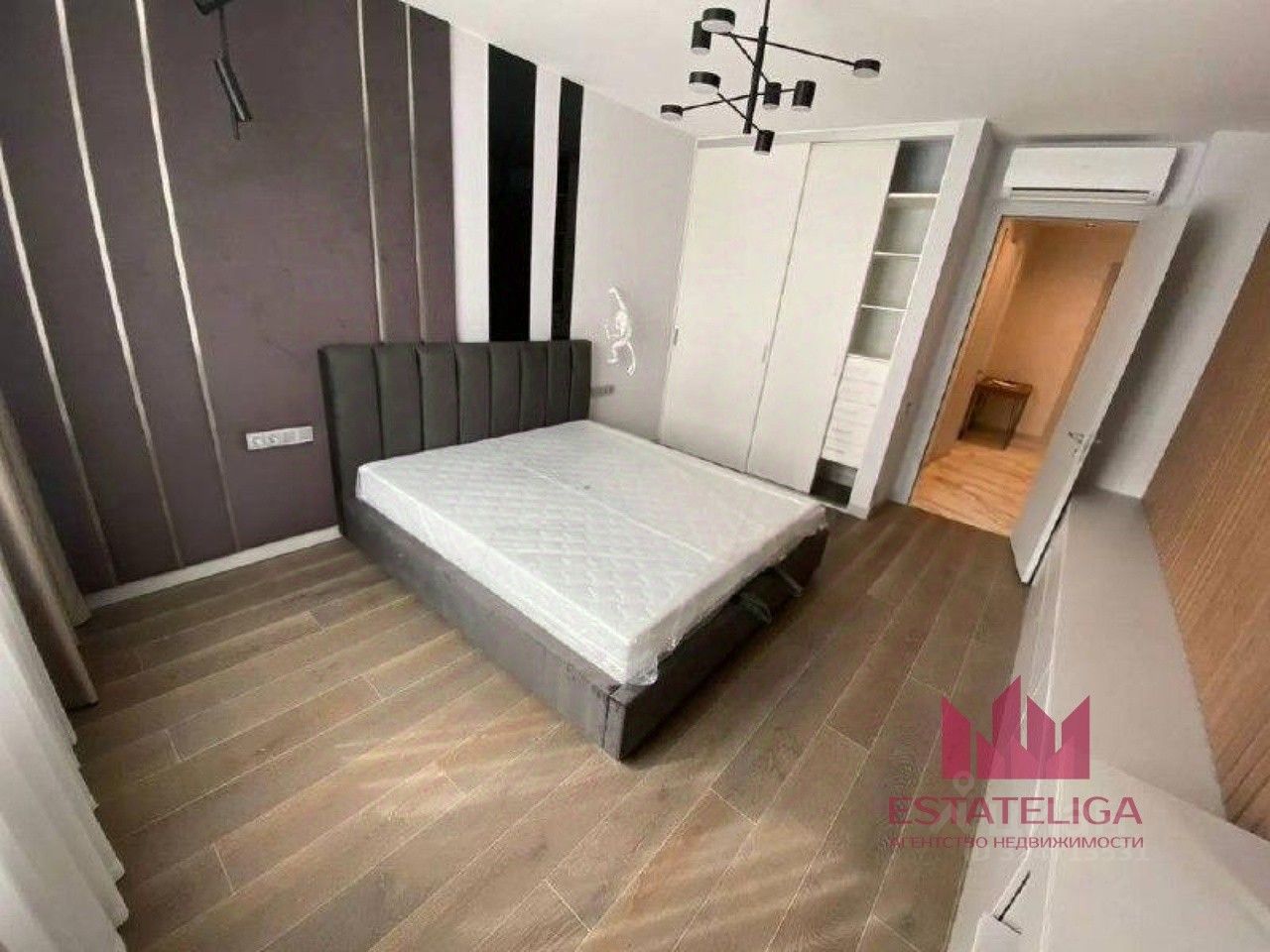 Продажа 2-комн квартиры на вторичном рынке Винницкая улица, 8к4