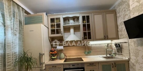 2-комн квартира ул Академика Семёнова,  д. 15,  к. 1
