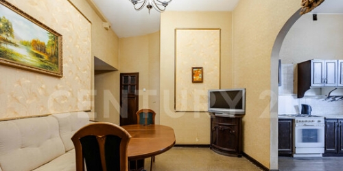 2-комн квартира улица Союза Печатников,  д. 18-20
