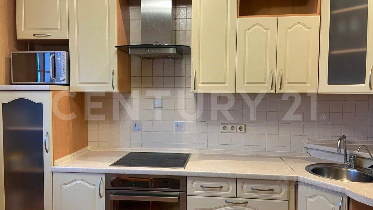 Продажа 3-комн квартиры на вторичном рынке Барвихинская улица, 4К2