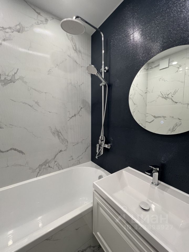 Продажа 2-комн квартиры на вторичном рынке Ломоносовский проспект, 3К3