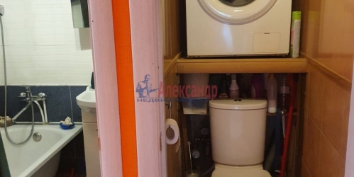 2-комн квартира Авиационная ул. ,  д. 36