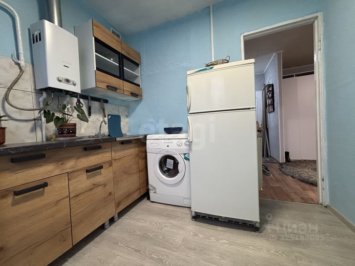 Продажа 1-комн квартиры на вторичном рынке пос. Совхоза Раменское, улица Центральная,  д. 1