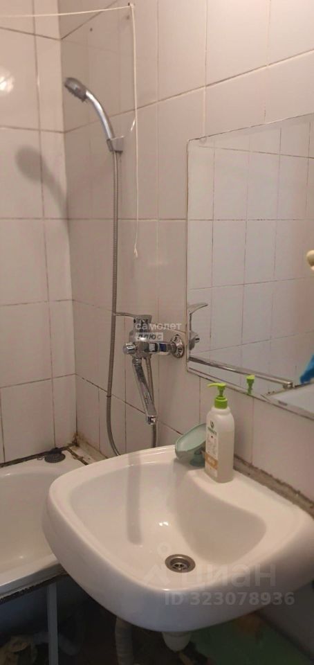 Продажа 3-комн квартиры на вторичном рынке Шереметьевская улица, 37К2