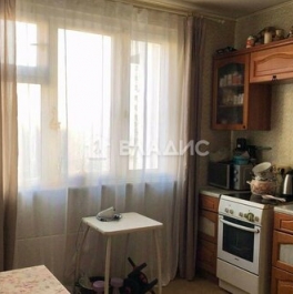 Продажа 2-комн квартиры на вторичном рынке ул Дыбенко,  д. 2