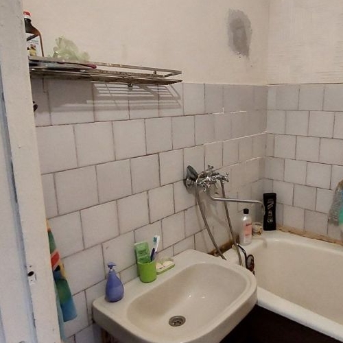 2-комн квартира пос. Первомайское, улица Ленина, 38