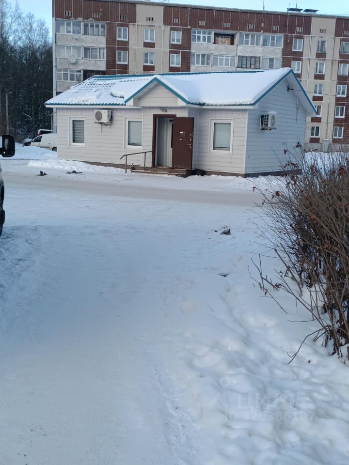 Продажа 3-комн квартиры на вторичном рынке д. Горбунки, 36