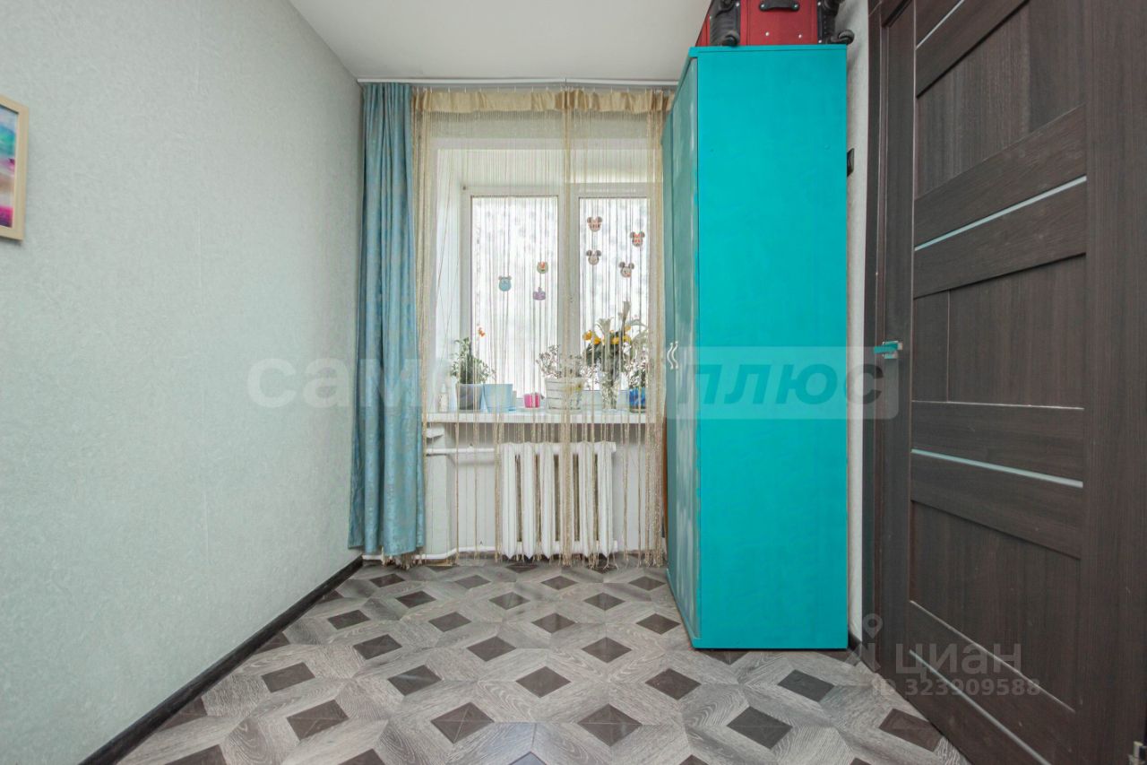 Продажа 2-комн квартиры на вторичном рынке пос. Молодежный, 4