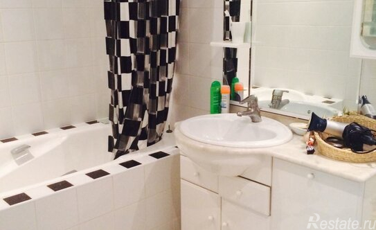 Аренда 2-комн квартиры на вторичном рынке ул Гурьянова,  д. 19,  к. 1