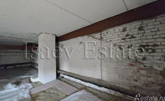 Продажа 5-комн квартиры на вторичном рынке Староконюшенный переулок,  д. 37