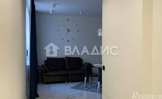 Продажа 3-комн квартиры на вторичном рынке Токсовская улица