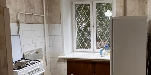 2-комн квартира улица Шкулева, 3