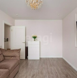 Продажа 2-комн квартиры на вторичном рынке ул Краснополянская,  д. 8