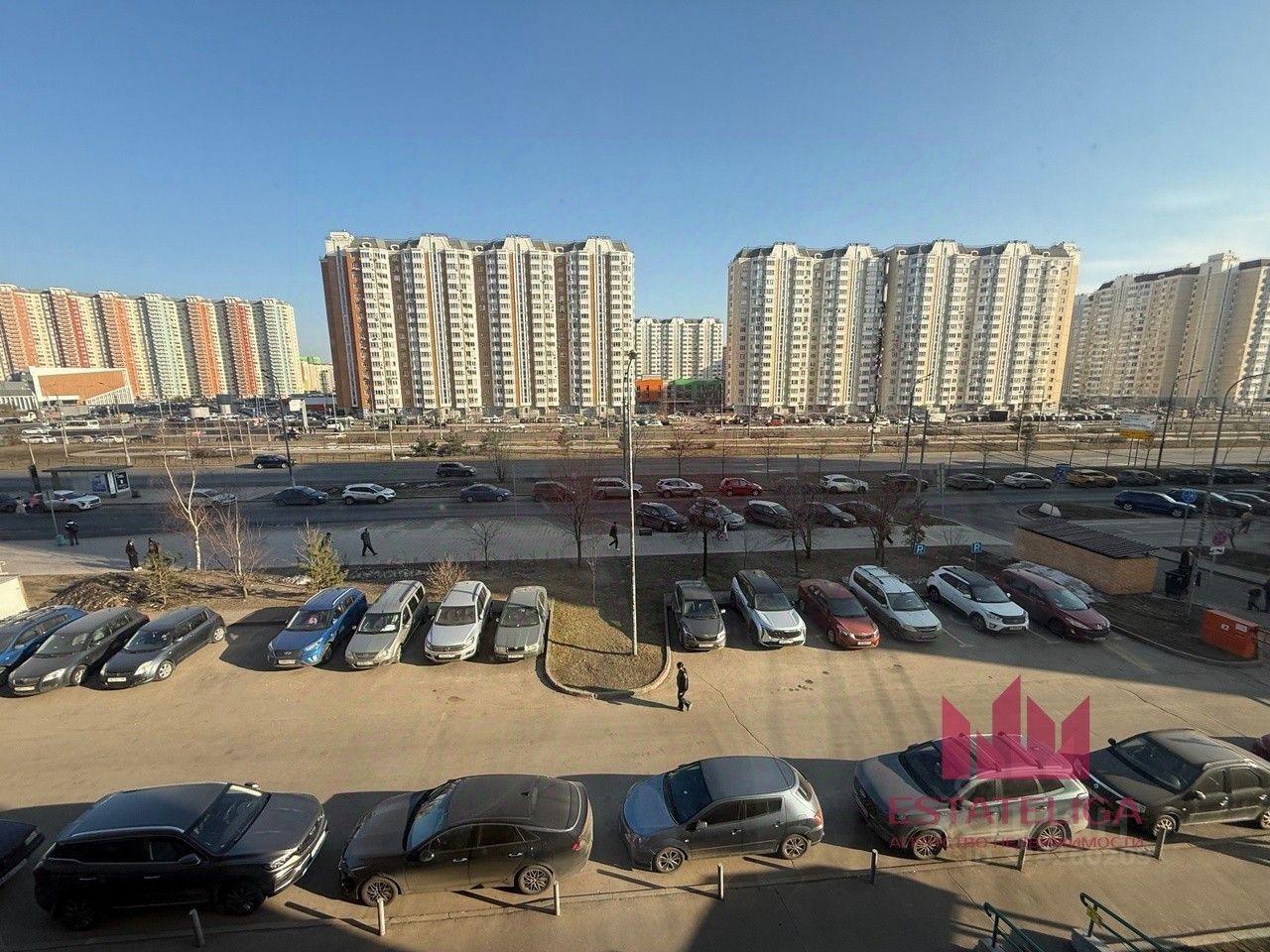 Аренда 1-комн квартиры на вторичном рынке проспект Защитников Москвы, 15