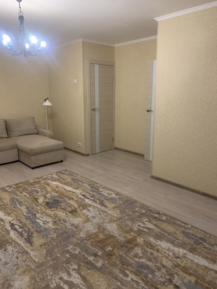 Аренда 1-комн квартиры на вторичном рынке Севастопольский проспект, 30