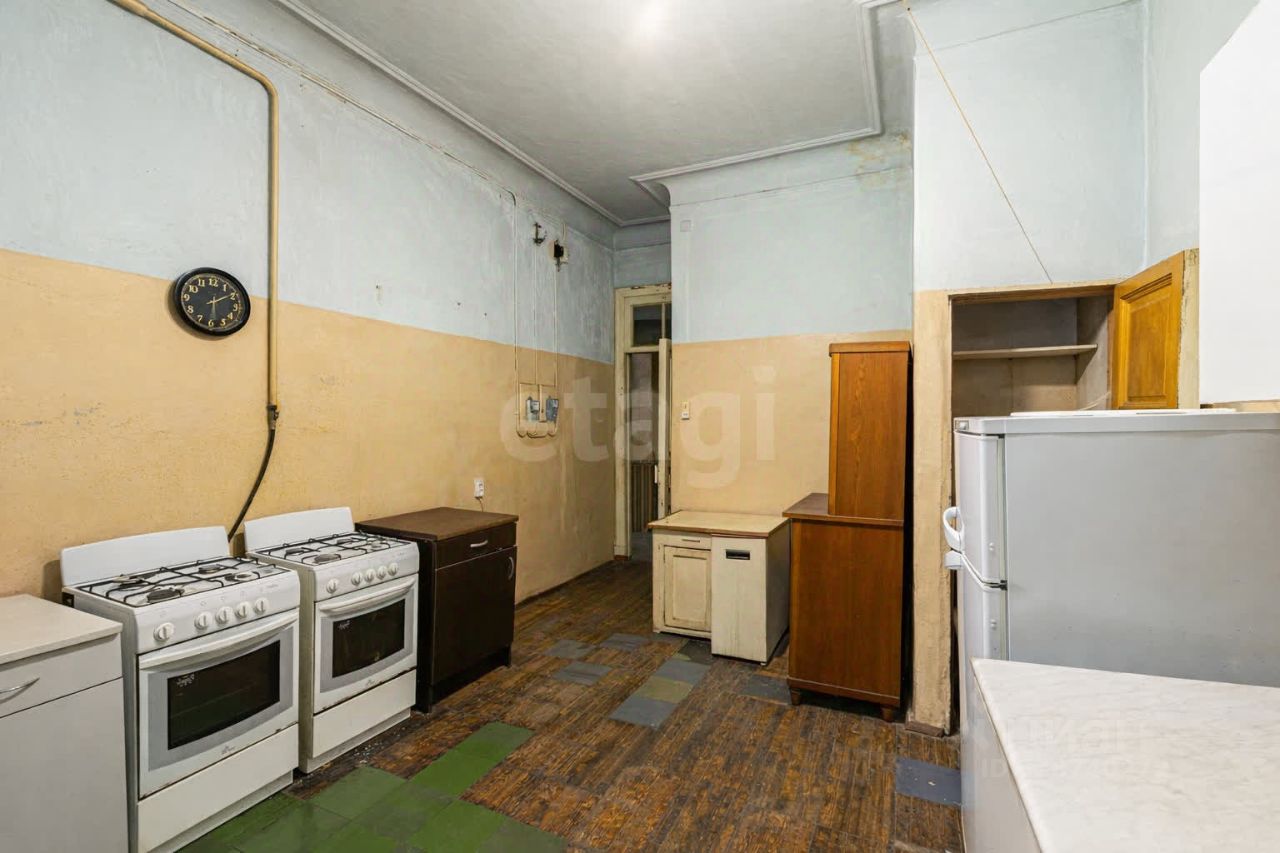 Продажа 5-комн квартиры на вторичном рынке 8-я Советская улица, 35