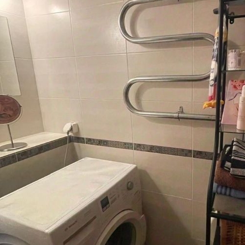 3-комн квартира улица Репина, 5