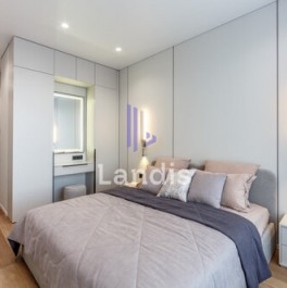 Продажа 2-комн квартиры на вторичном рынке пр-кт Генерала Дорохова,  д. 1,  к. 2