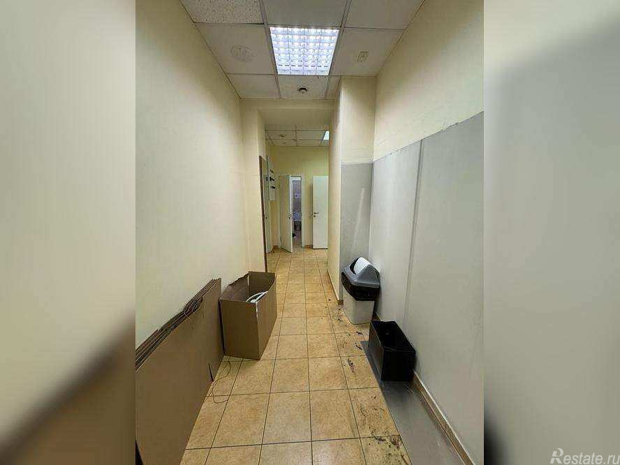 Продажа торгового помещения Сельскохозяйственная улица,  д. 9