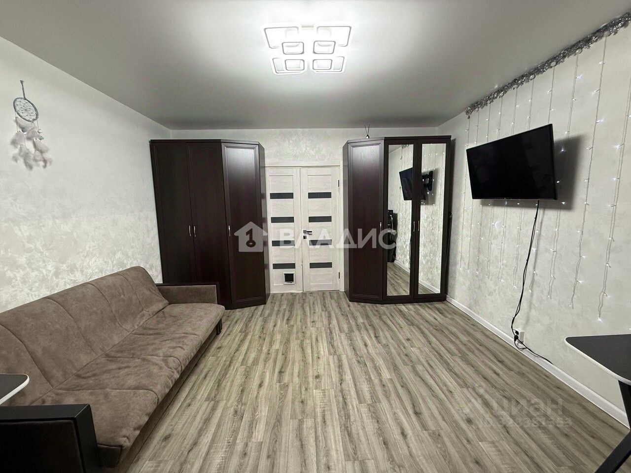 Продажа 2-комн квартиры на вторичном рынке улица Корнейчука, 32