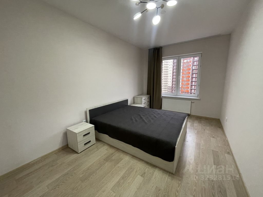 Аренда 3-комн квартиры на вторичном рынке Мурино, улица Шоссе в Лаврики, 78к3