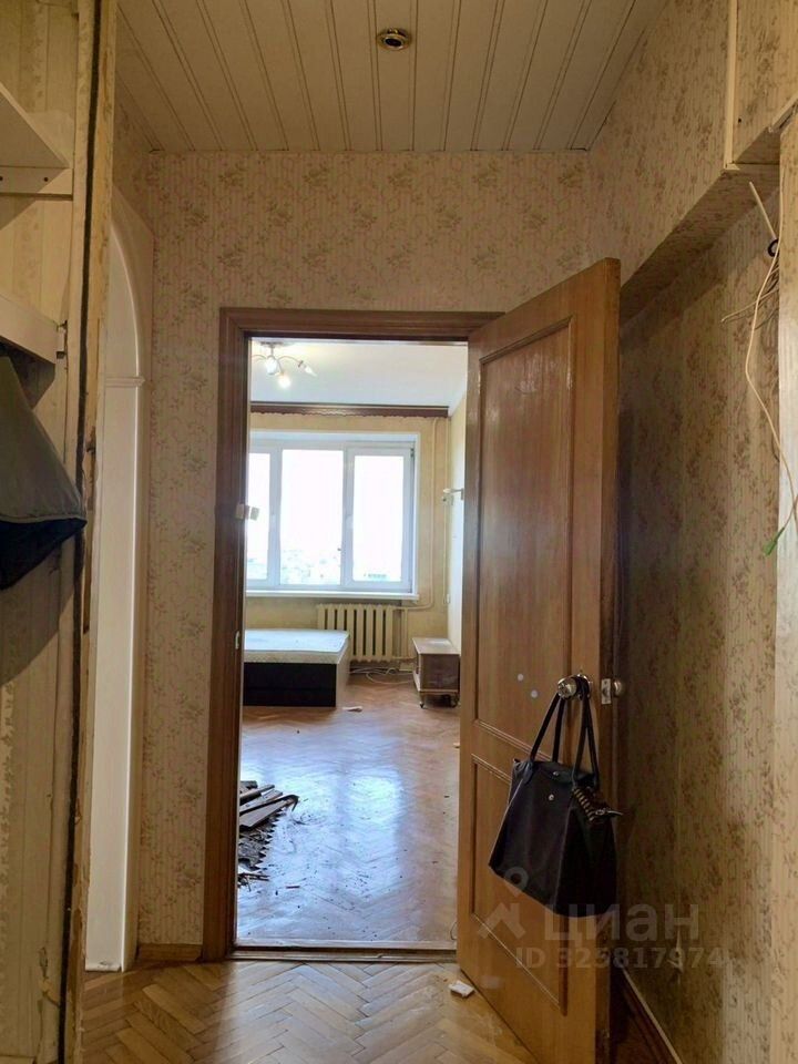 Продажа 2-комн квартиры на вторичном рынке улица Адмирала Макарова, 43